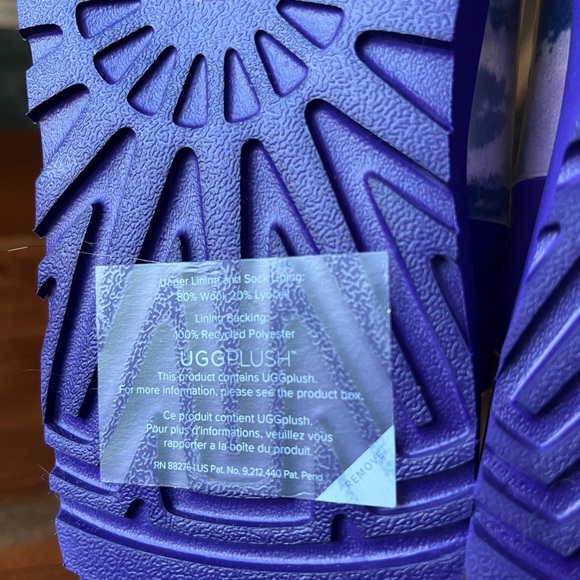 UGG CLASSIC CLEAR MINI WATERPROOF WEATHERPROOF PINK & PURPLE MARBLE BOOTS - Picture 3 of 16